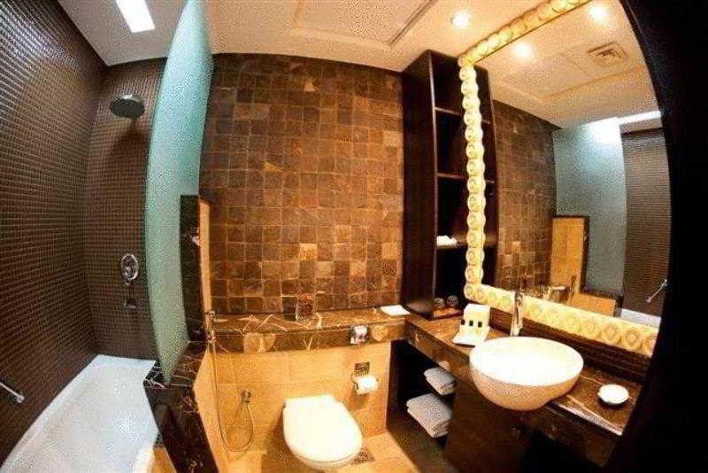 Park Apartments Dubai,An Edge By Rotana Hotel Ngoại thất bức ảnh